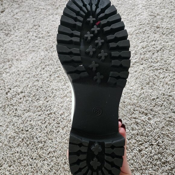 Simply Vera Vera Wang Black and White Slip on Combat Boots - Picture 6 of 11